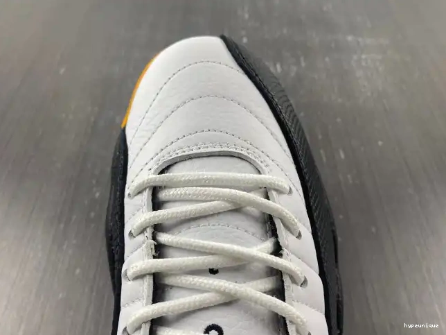 HYPE Years Air Jordan in China 25 DR8887-100 12 0608